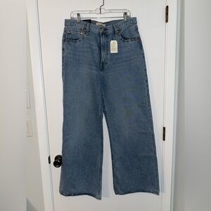 Levi's Ribcage Wide Leg jeans size 32 X 32